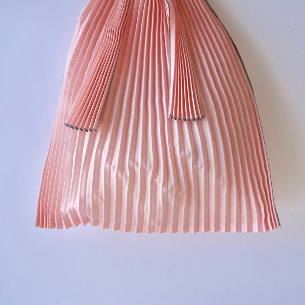 knaplus PLECO TATE PLEATS L 石竹（PINK）