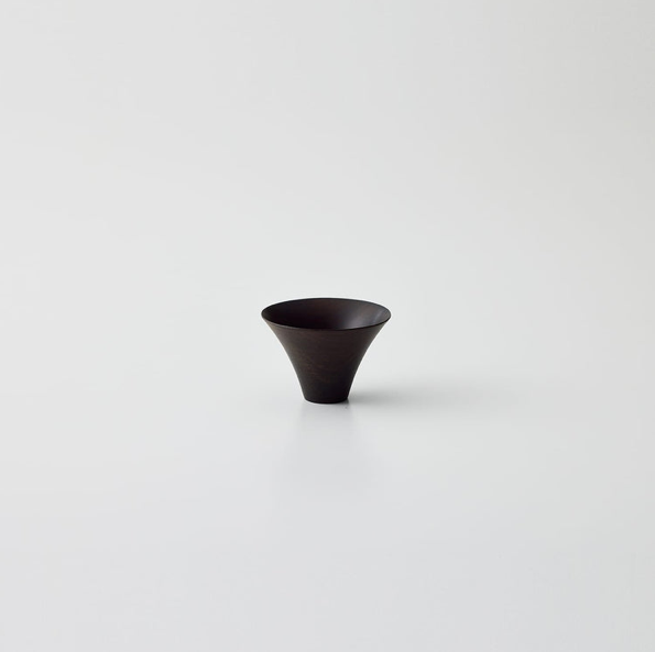 我戸幹男商店　TOHKA 猪口　【富士】