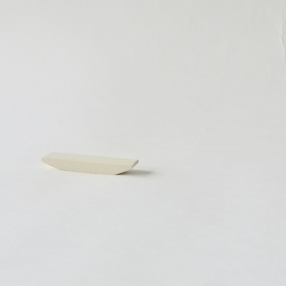 中里花子　ナイフレスト/WHT