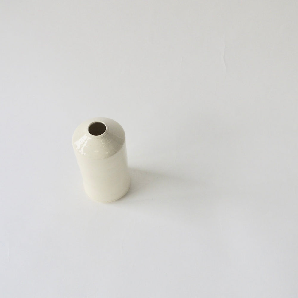 中里花子　一輪挿/白