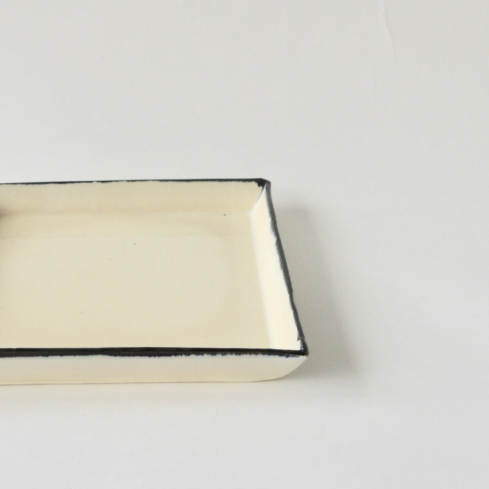 中里花子　四角皿/M/ブルー皮鯨