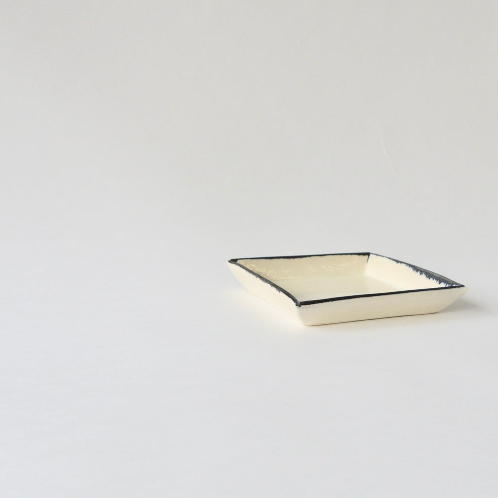 中里花子　四角皿/S/ブルー皮鯨