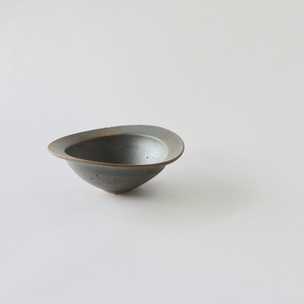 中里花子　Rim bowl S/ Blue grey