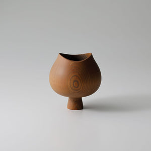 我戸幹男商店 AEKA Object Footed Vase (L) – S-STORE