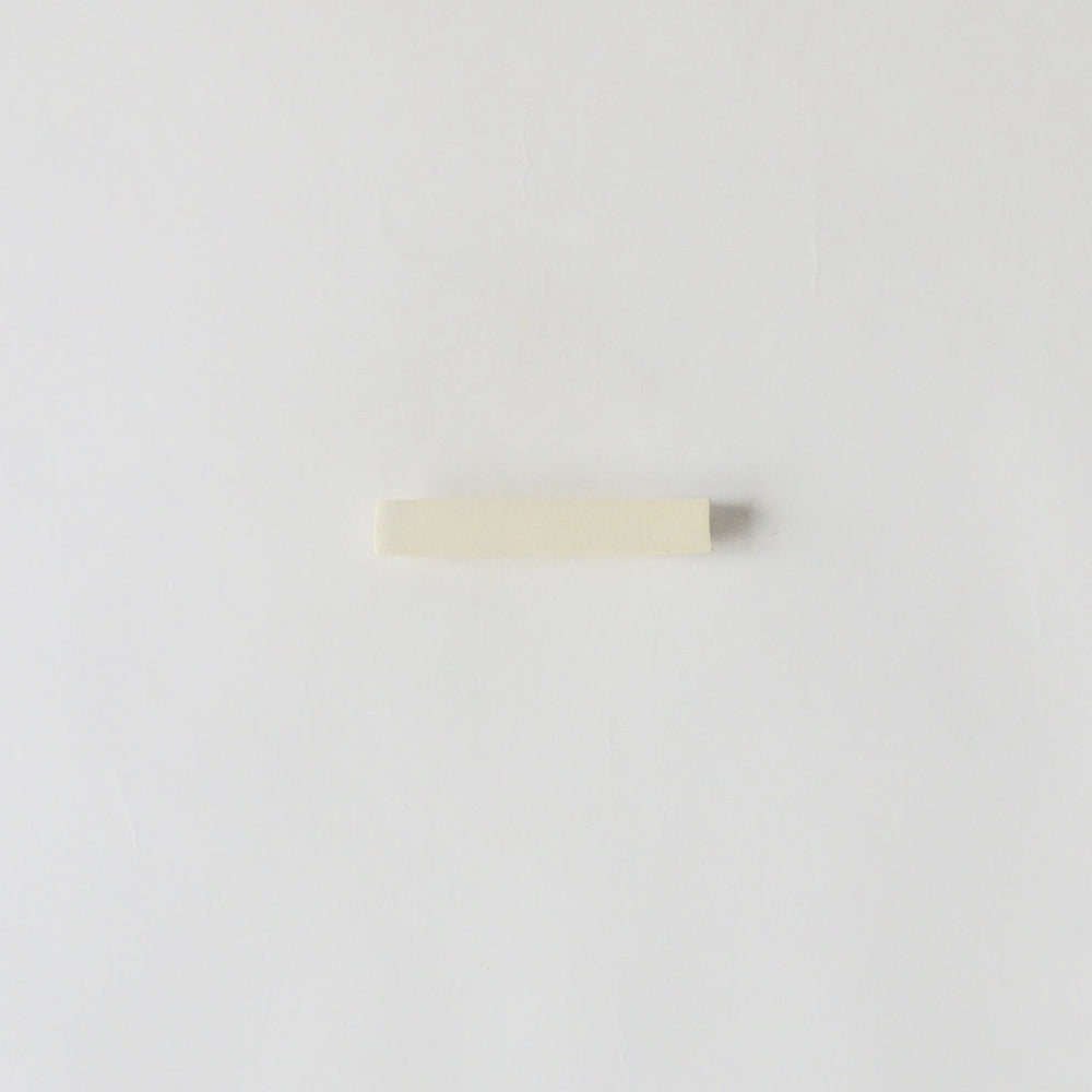 中里花子　ナイフレスト/WHT