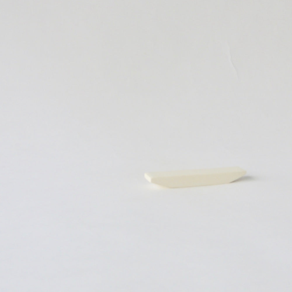 中里花子　ナイフレスト/WHT