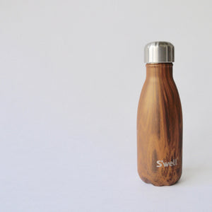 
            
                Load image into Gallery viewer, S&amp;#39;well Bottle wood collection Teak Wood 250ml
            
        