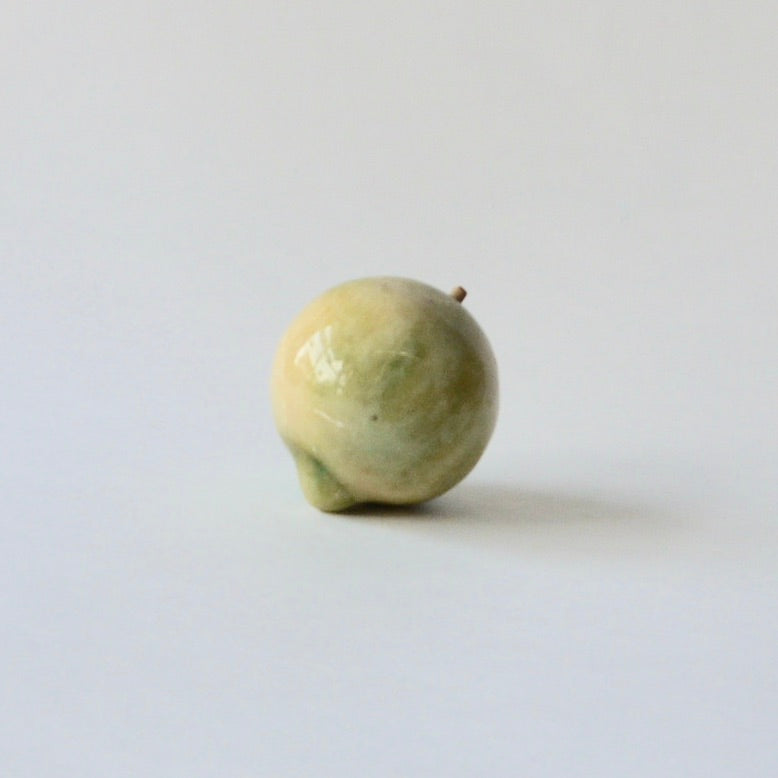 
            
                Load image into Gallery viewer, Vintage Stone Fruit E
            
        