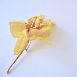 
            
                Load image into Gallery viewer, Vintage Yellow Ochre Flower corsage
            
        