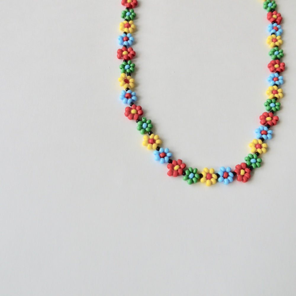 BEADED FLOWER NECKLACE (LONG)