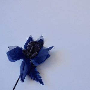 
            
                Load image into Gallery viewer, Vintage Midnight Blue Flower corsage
            
        